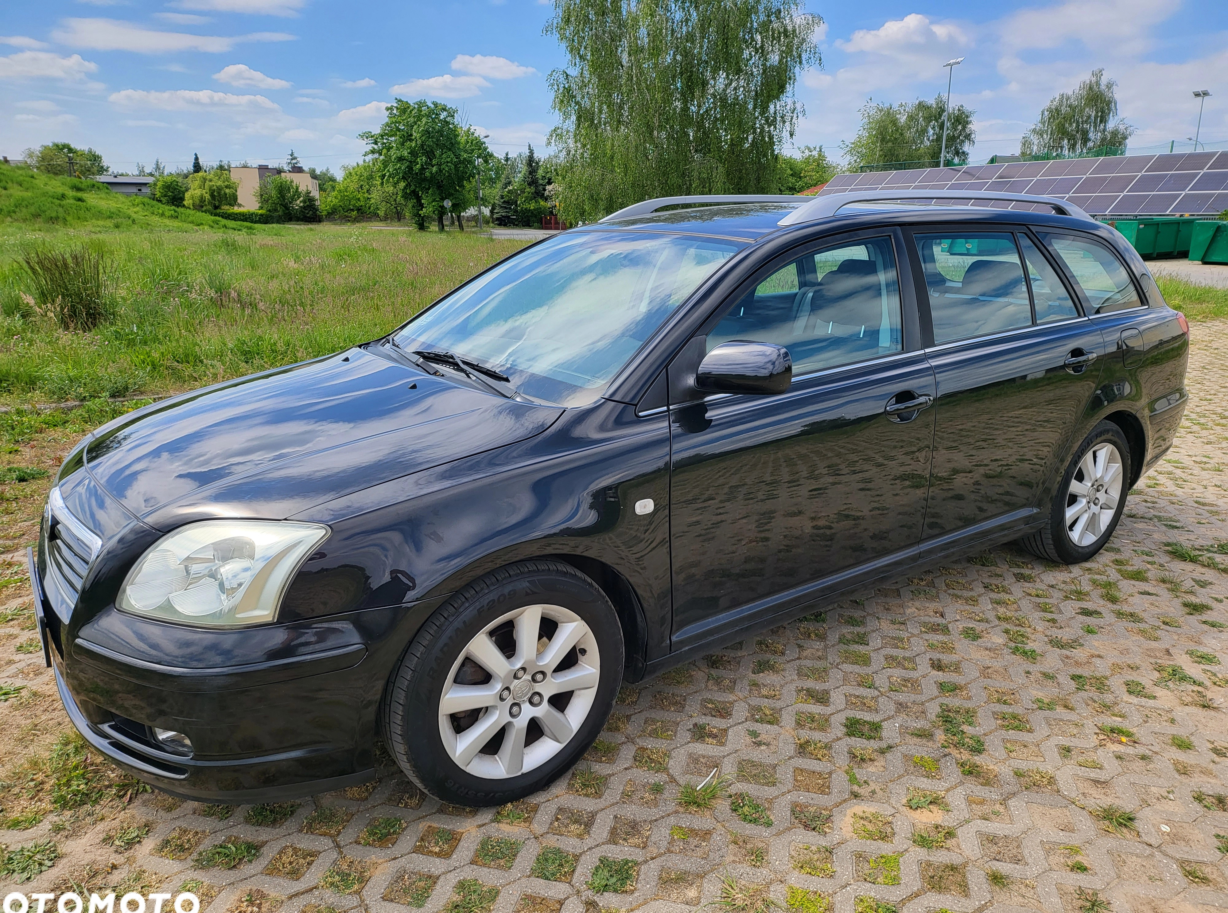 Toyota Avensis cena 11909 przebieg: 289000, rok produkcji 2004 z Sieradz małe 436